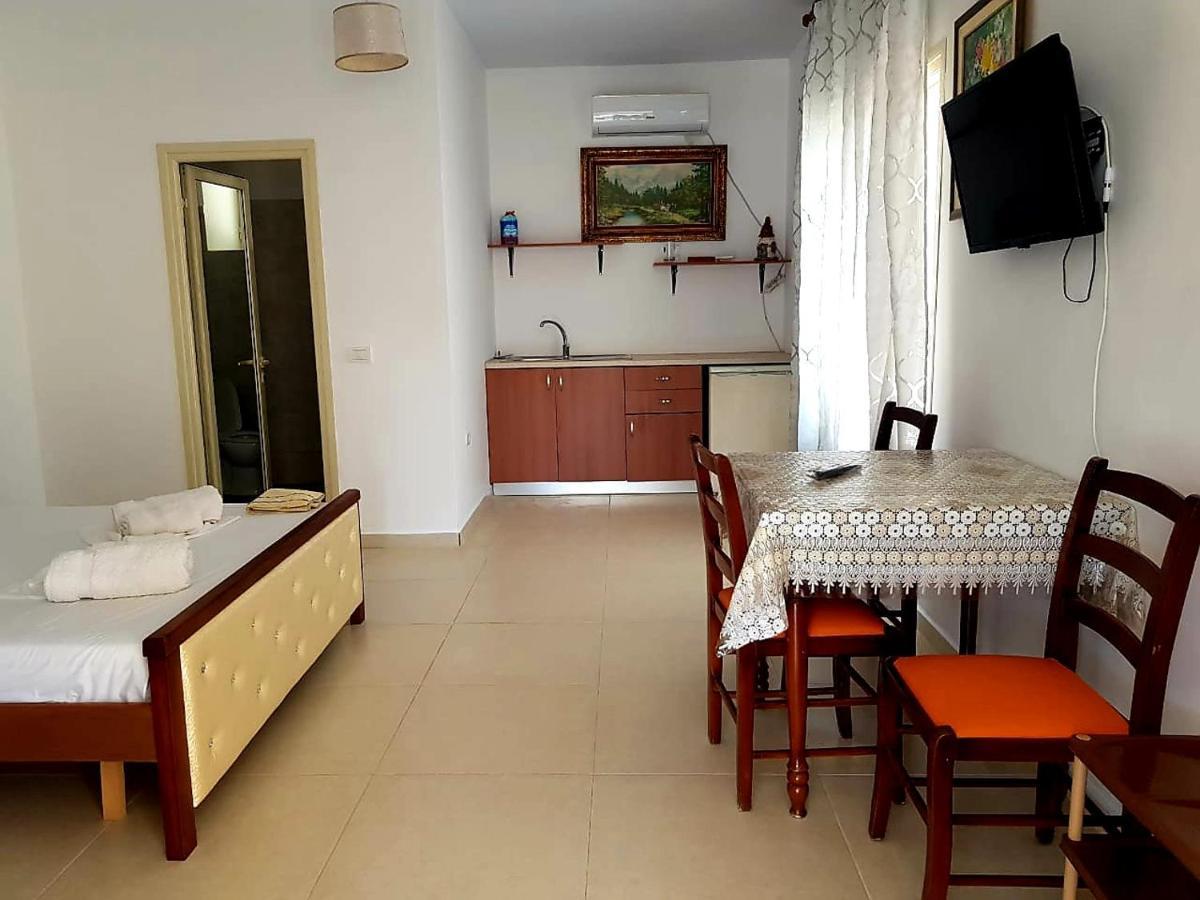 Aira Apartment هيماري المظهر الخارجي الصورة
